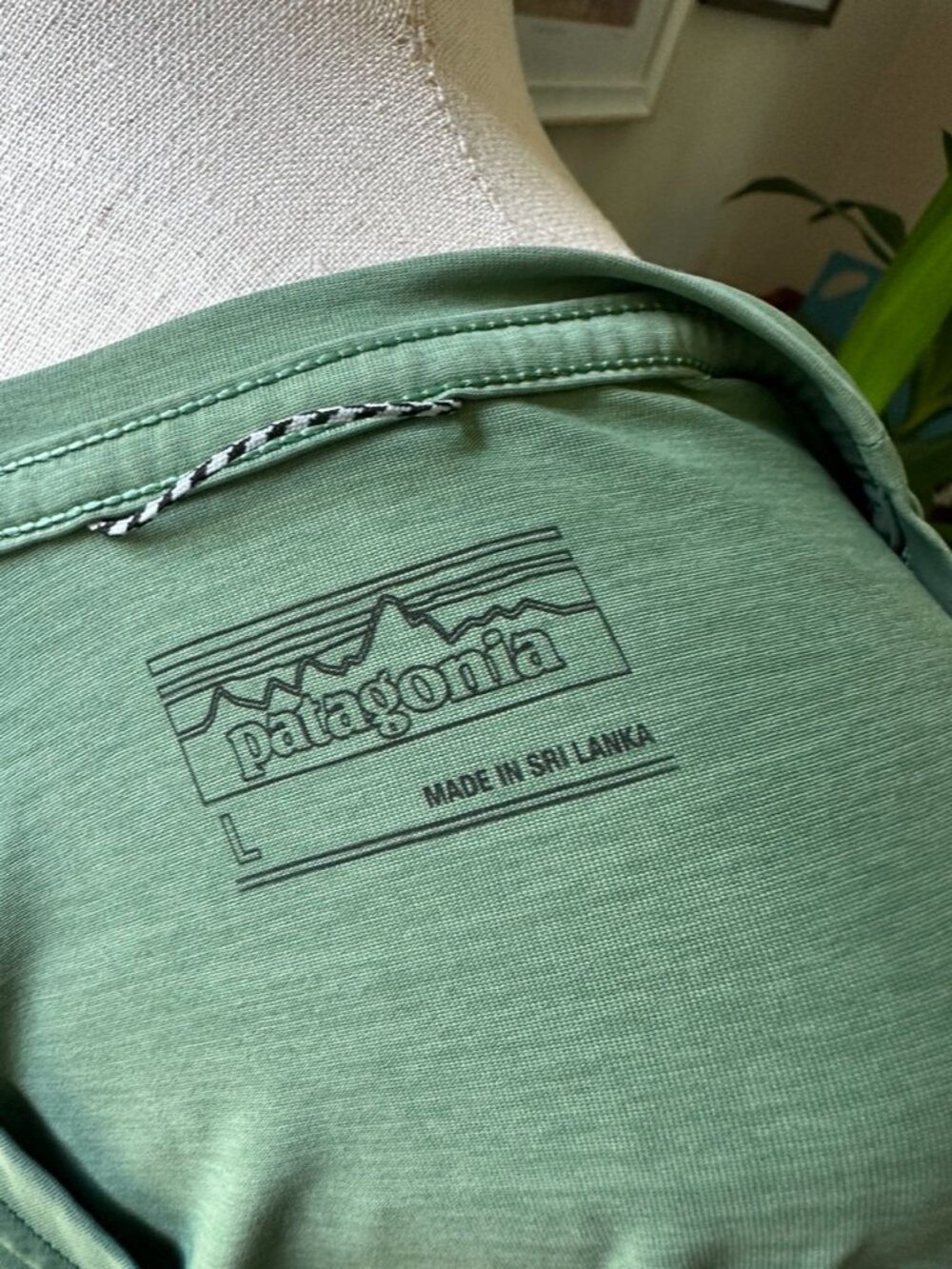 Patagonia Capilene Womens Short Sleeve, Green, L - Picture 7 of 7